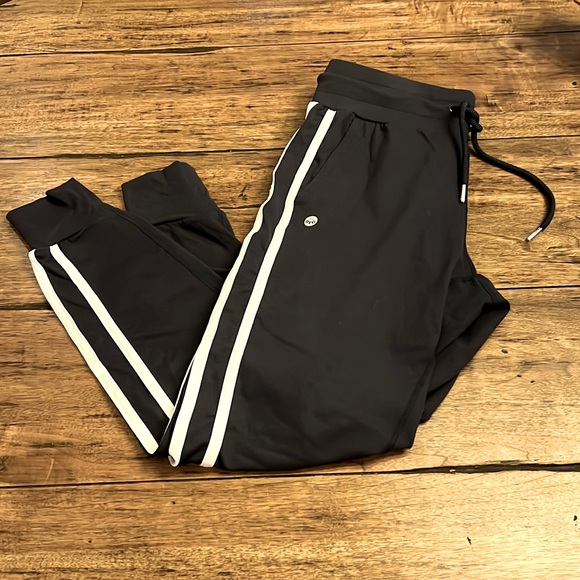 Senita Black Jogger.  Size Small - Picture 1 of 4